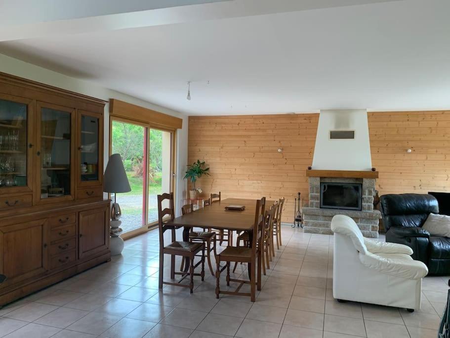 Gite De La Poupardiere, Maison De Campagne En Bordure De Riviere - 2 Nuits Minimum Villa Les Cresnays Ngoại thất bức ảnh